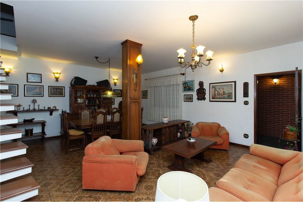 Casa, 3 quartos, 205 m² - Foto 1