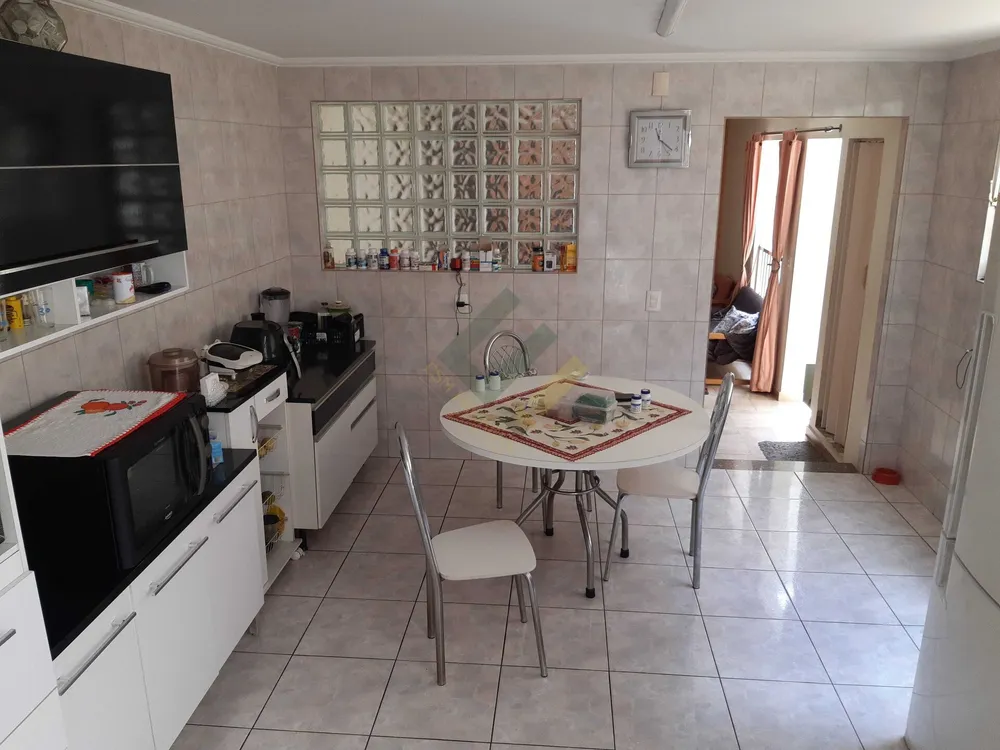 Sobrado, 2 quartos, 208 m² - Foto 1