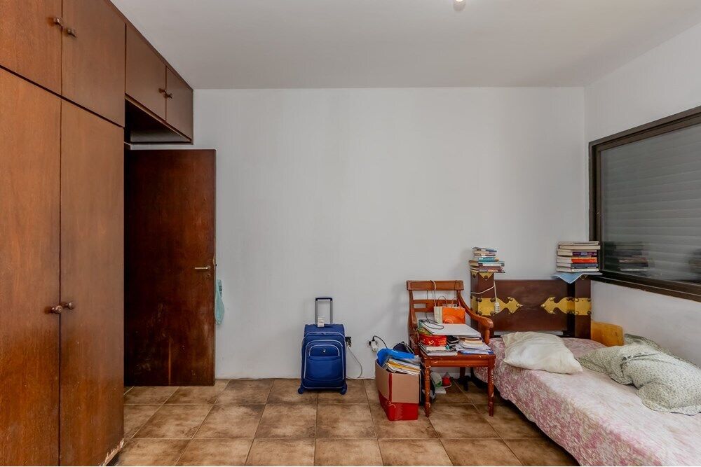 Apartamento à venda com 4 quartos, 209m² - Foto 3