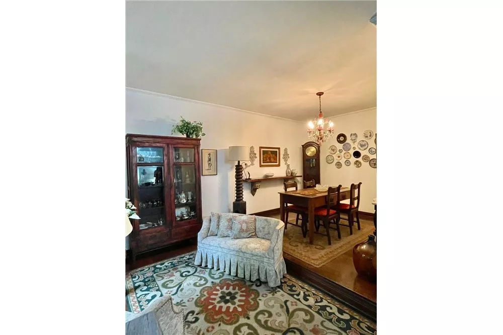 Casa, 4 quartos, 220 m² - Foto 2