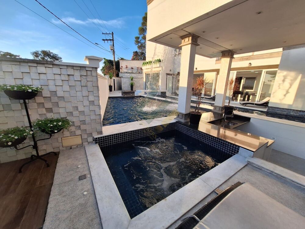 Casa, 6 quartos, 817 m² - Foto 2