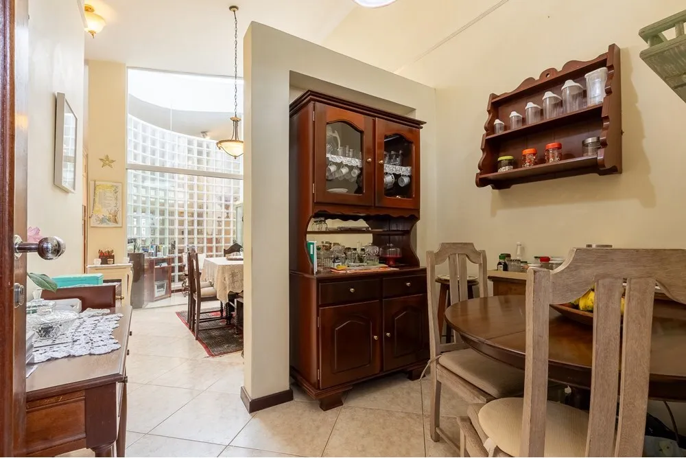 Casa, 2 quartos, 230 m² - Foto 4