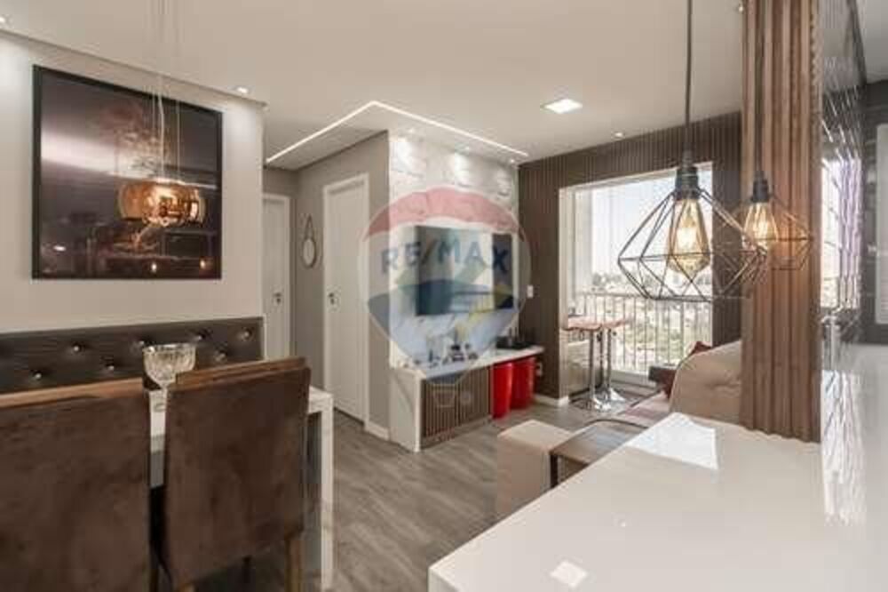 Apartamento à venda com 2 quartos, 44m² - Foto 2