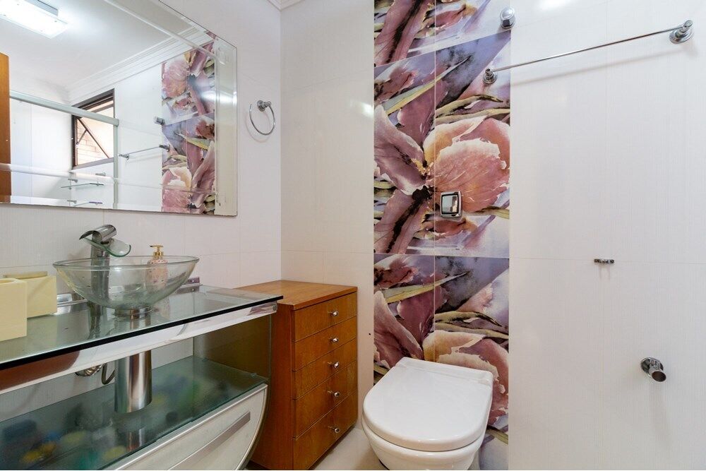 Apartamento à venda com 3 quartos, 125m² - Foto 2