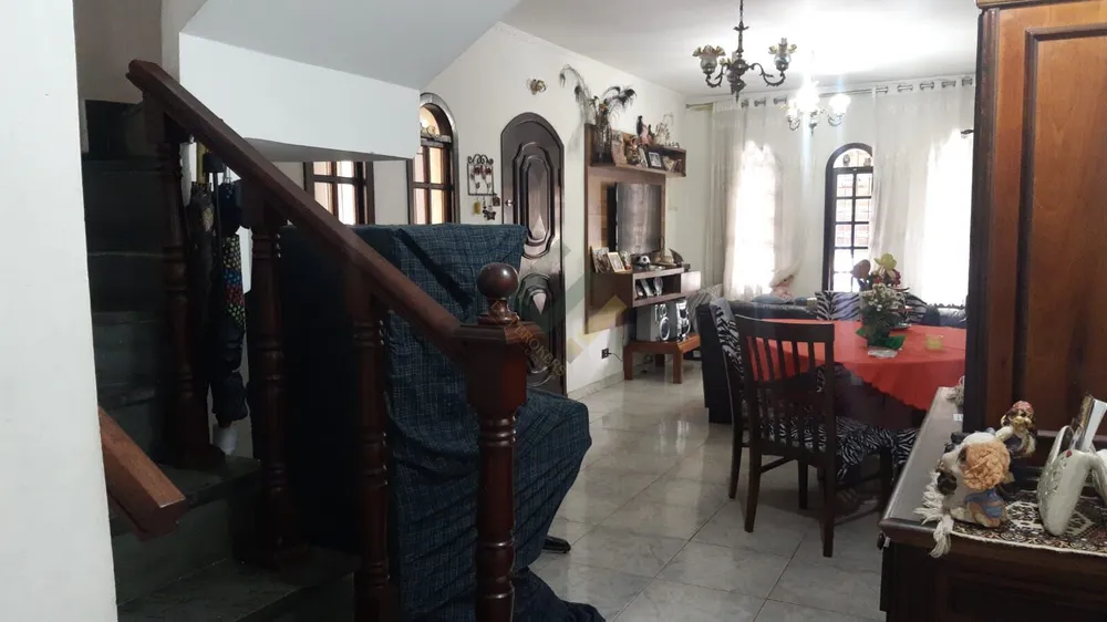 Sobrado, 3 quartos, 180 m² - Foto 2