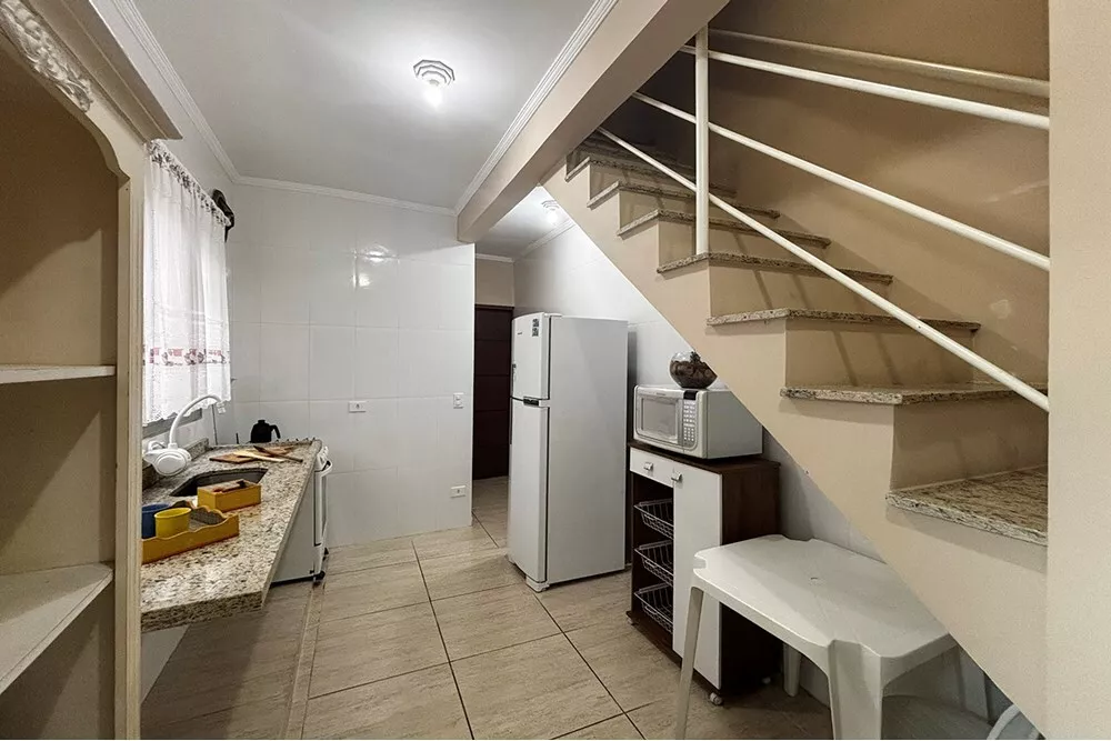 Casa, 4 quartos, 200 m² - Foto 8