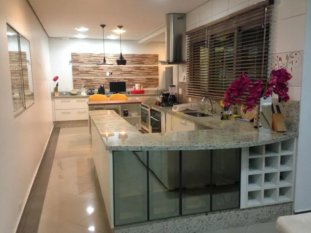 Sobrado, 3 quartos, 250 m² - Foto 4