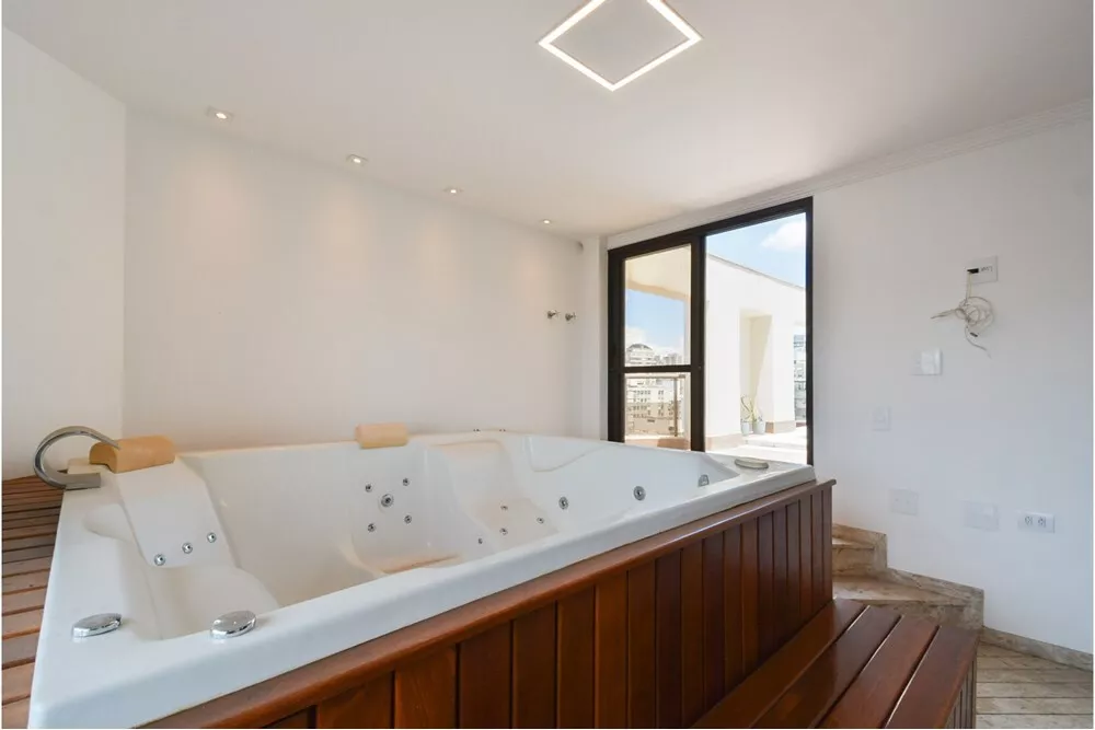 Cobertura, 3 quartos, 485 m² - Foto 1