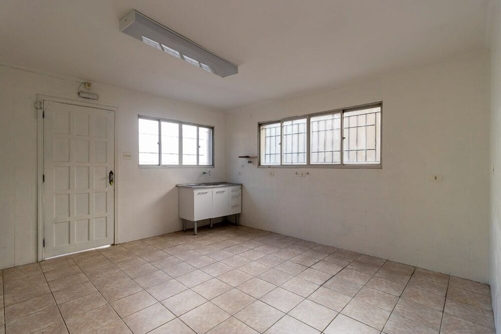 Casa à venda com 3 quartos, 208m² - Foto 19