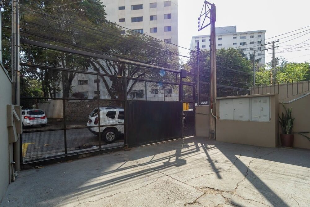 Casa à venda com 3 quartos, 208m² - Foto 9