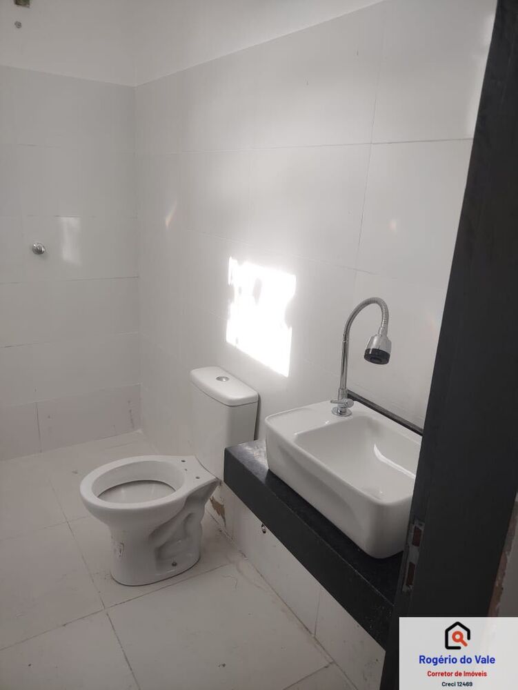Casa à venda com 2 quartos, 90m² - Foto 7