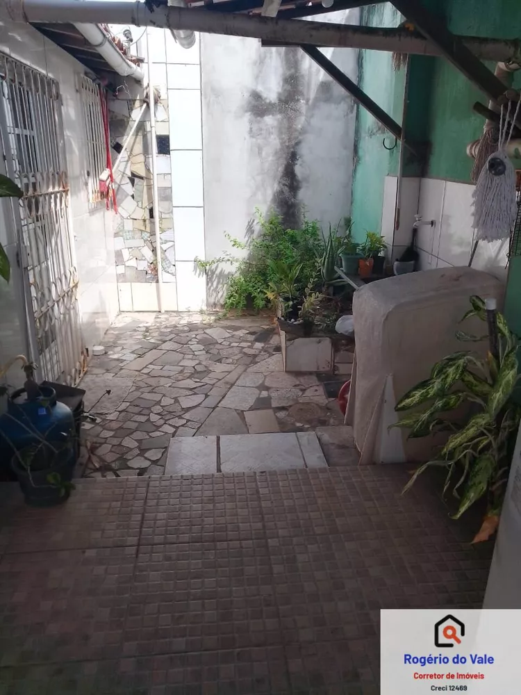 Casa à venda com 3 quartos, 100m² - Foto 6