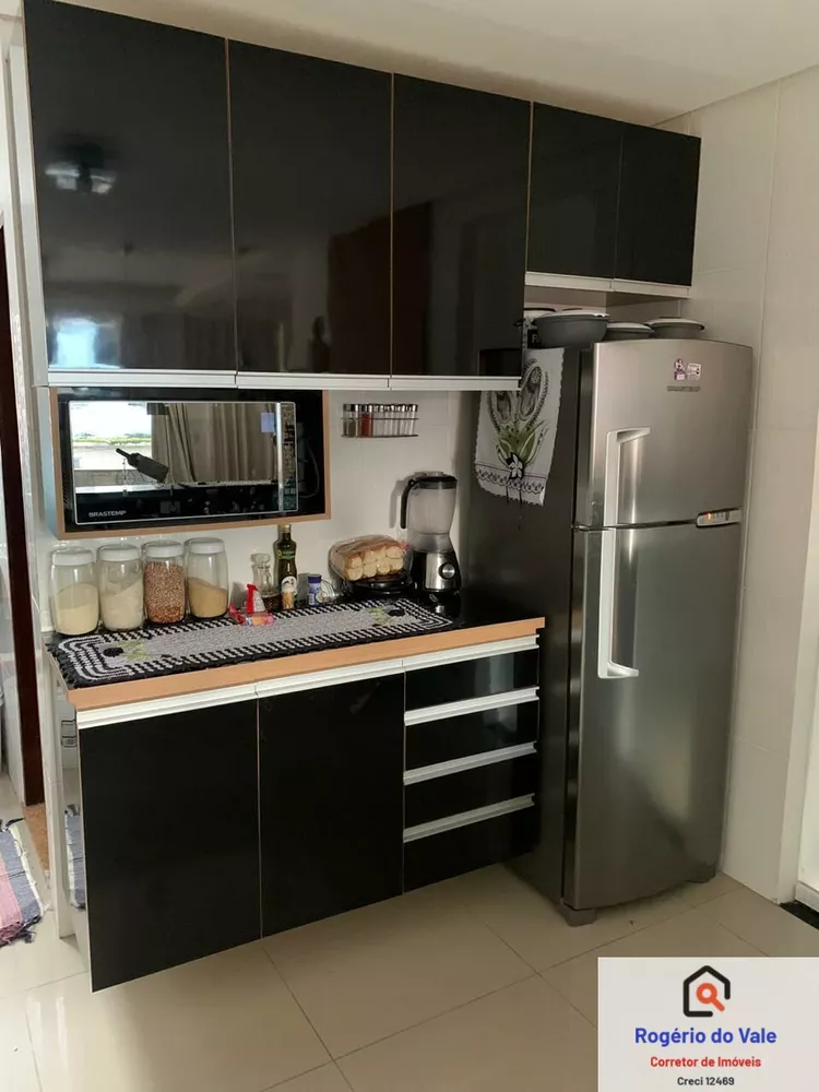 Apartamento à venda com 2 quartos, 70m² - Foto 10