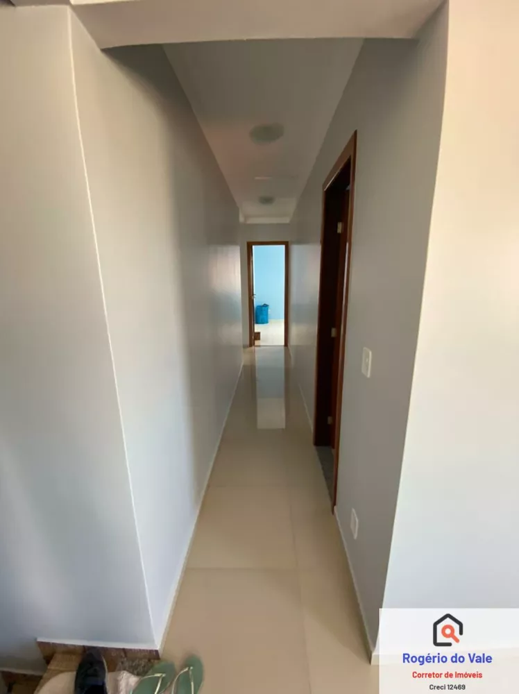 Casa de Condomínio à venda com 3 quartos, 220m² - Foto 8