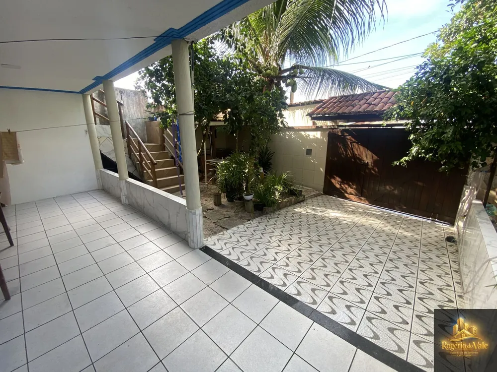 Casa, 6 quartos, 170 m² - Foto 2