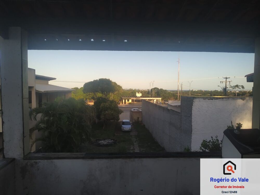 Casa à venda com 3 quartos, 155m² - Foto 1