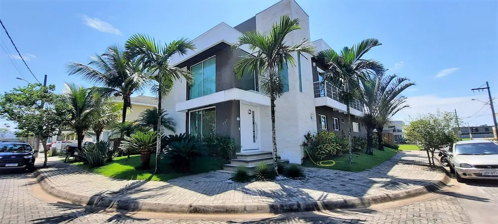 Sobrado, 4 quartos, 860 m² - Foto 1
