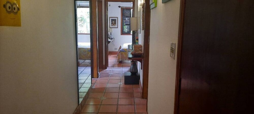 Casa à venda com 4 quartos, 160m² - Foto 6