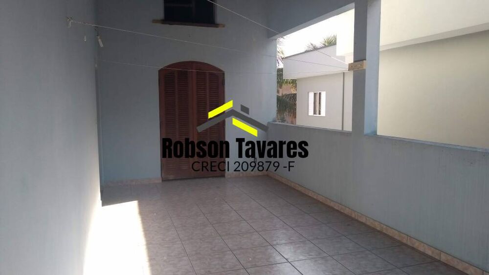 Casa à venda com 4 quartos, 100m² - Foto 5
