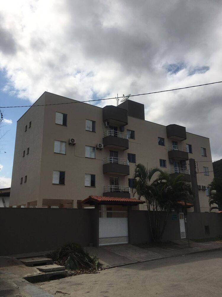 Apartamento à venda com 2 quartos, 60m² - Foto 6