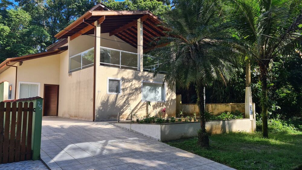 Casa, 2 quartos, 237 m² - Foto 1