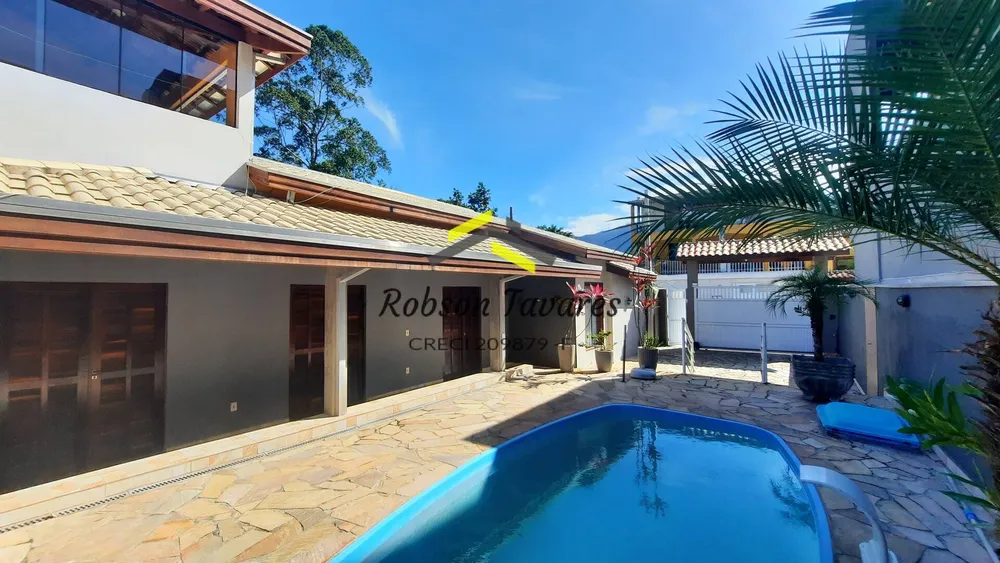 Casa, 4 quartos, 200 m² - Foto 1