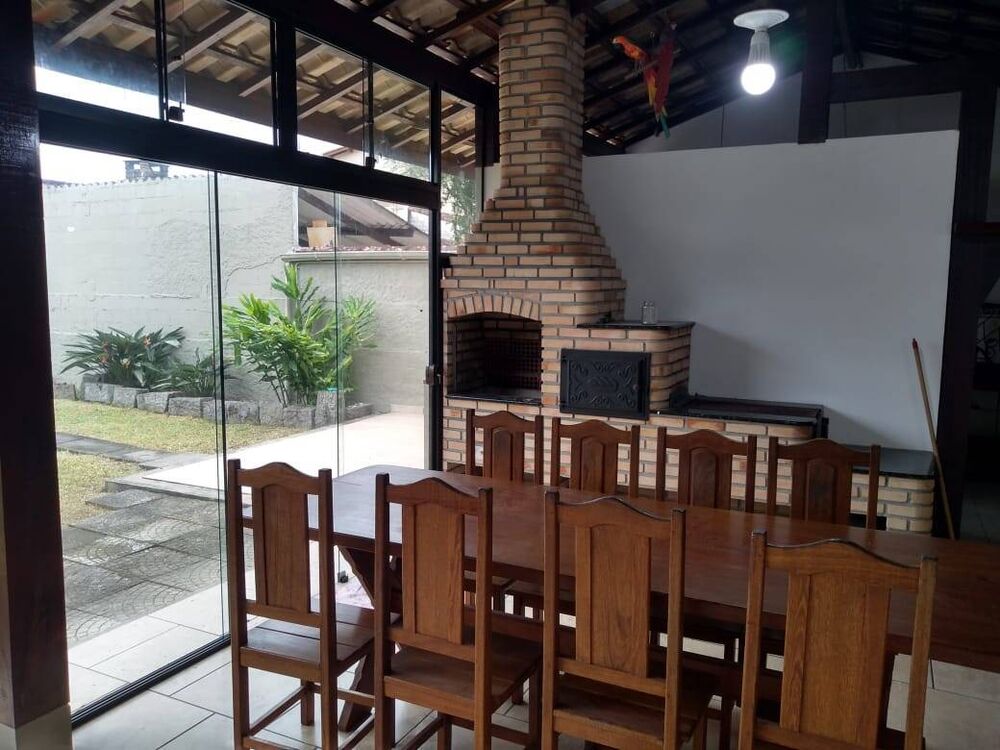 Casa à venda com 3 quartos, 200m² - Foto 5