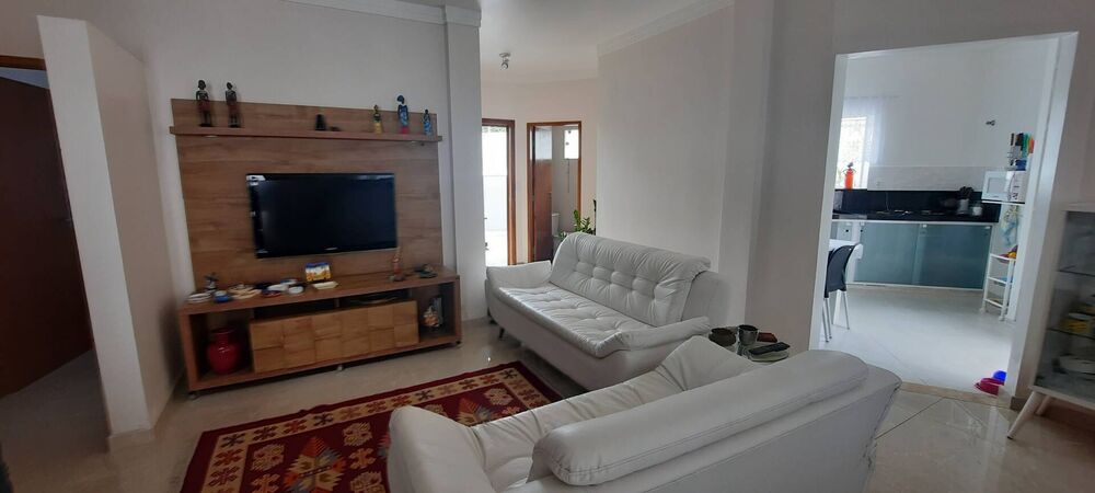 Casa à venda com 3 quartos, 200m² - Foto 4