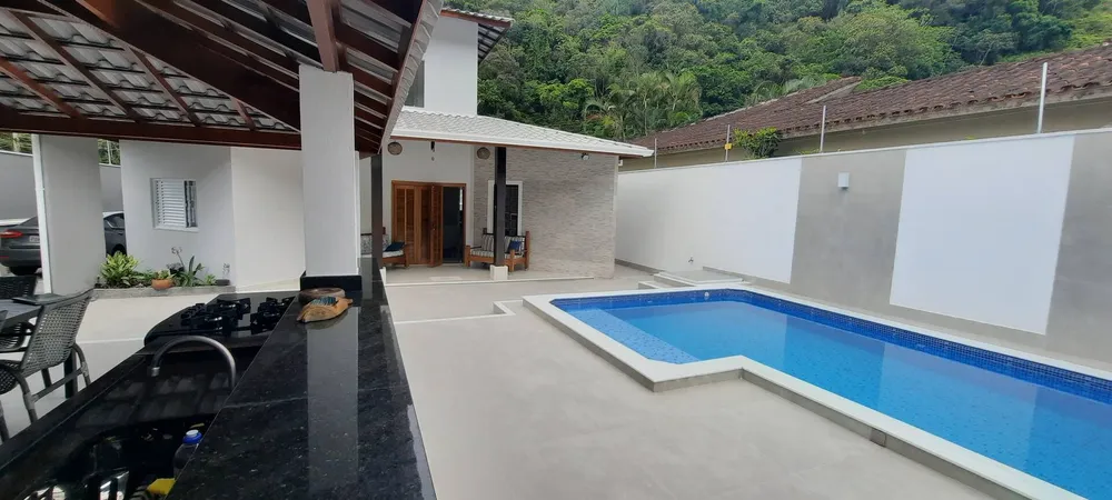 Casa, 3 quartos, 200 m² - Foto 2