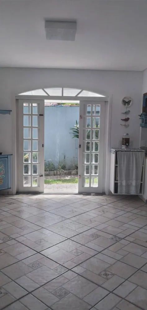 Casa, 3 quartos, 970 m² - Foto 2