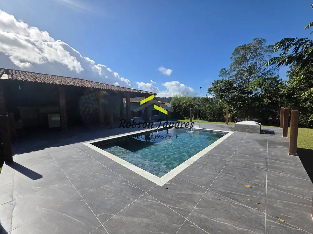 Casa, 6 quartos, 550 m² - Foto 2