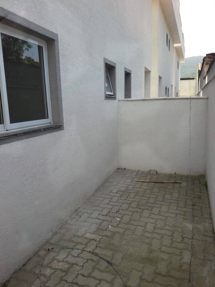 Sobrado à venda com 2 quartos, 98m² - Foto 9