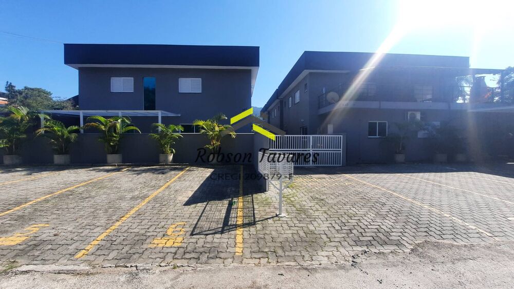 Sobrado à venda com 2 quartos, 98m² - Foto 1