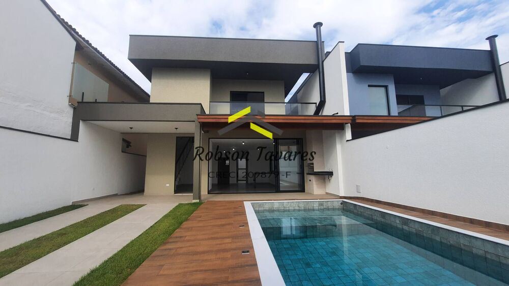 Casa à venda com 4 quartos, 165m² - Foto 1