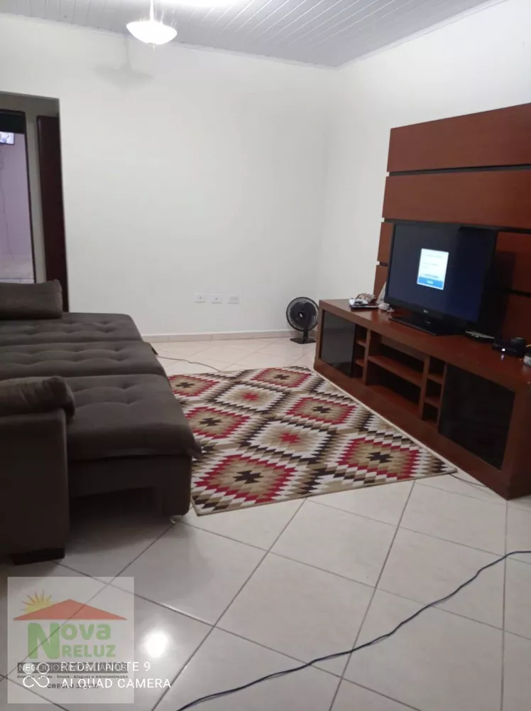 Sobrado à venda com 5 quartos, 270m² - Foto 3