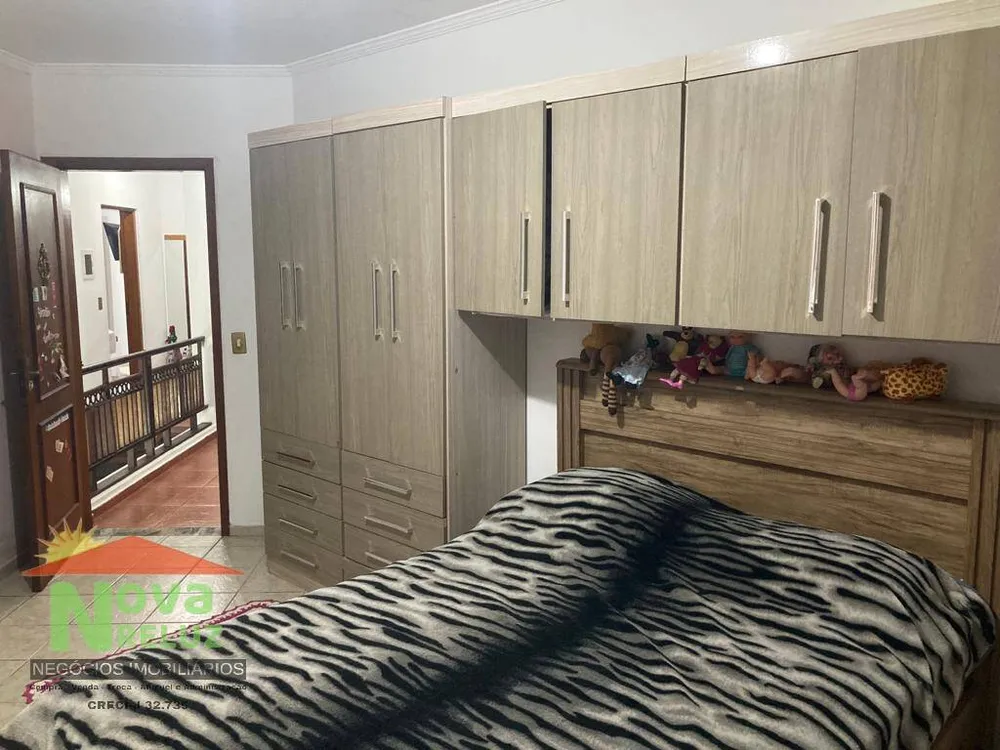 Sobrado, 3 quartos, 180 m² - Foto 4