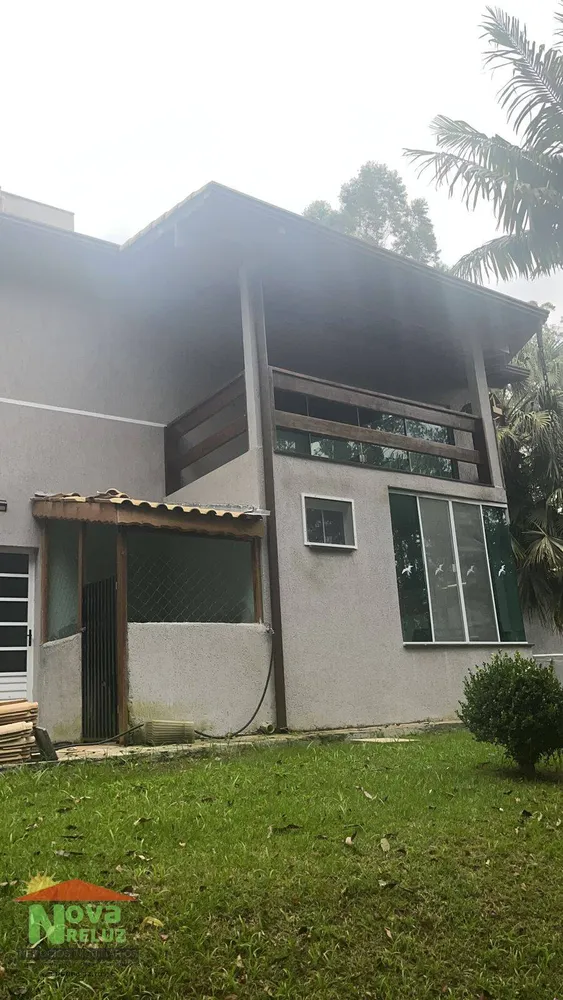 Chácara, 3 quartos, 1000 m² - Foto 1