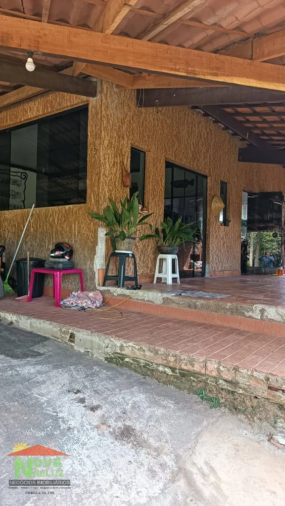 Chácara, 2 quartos, 1128 m² - Foto 4