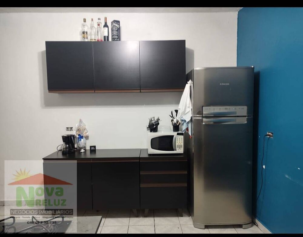Casa à venda com 4 quartos, 335m² - Foto 4