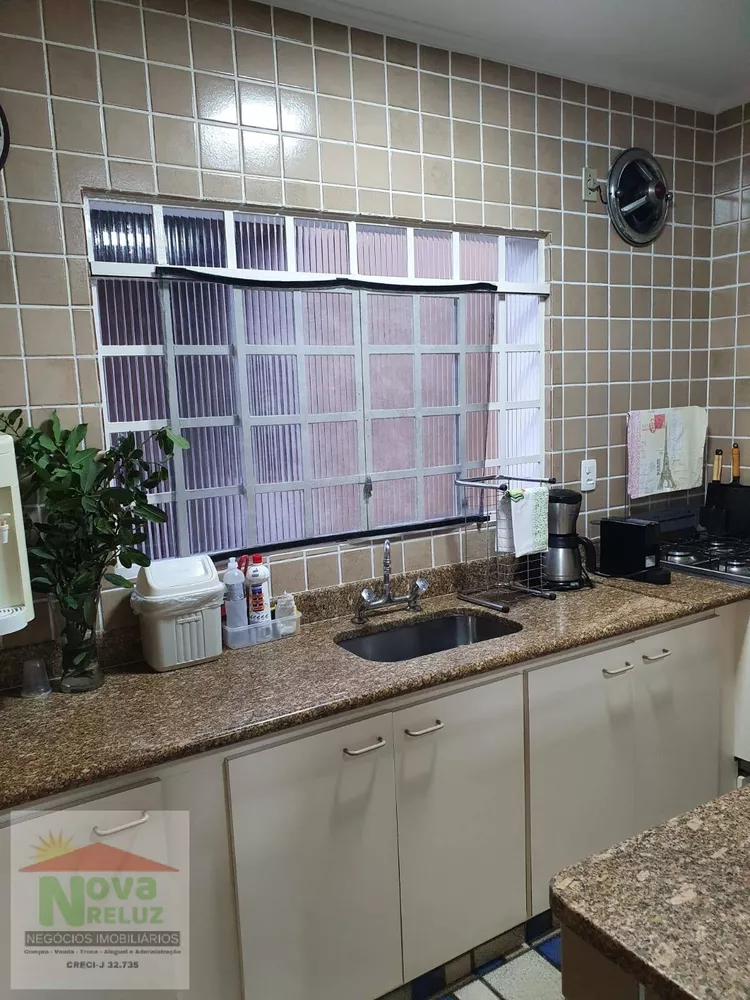 Sobrado, 3 quartos, 202 m² - Foto 8