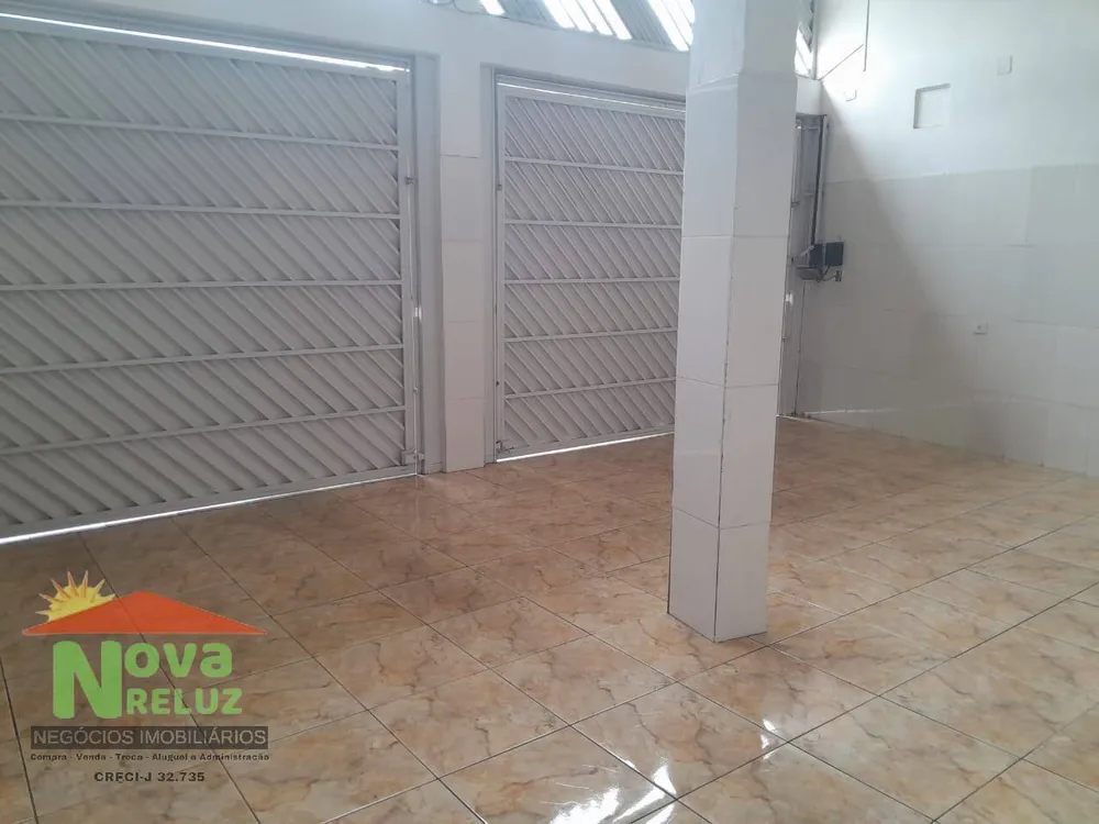 Chácara, 3 quartos, 300 m² - Foto 2
