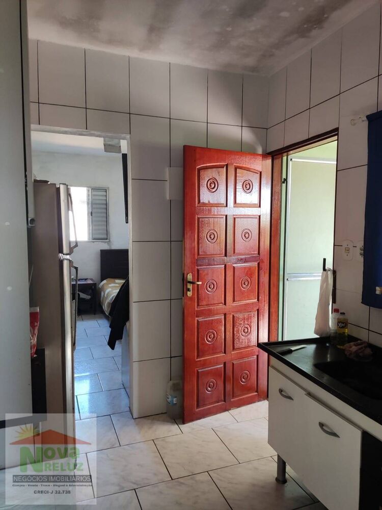 Chácara à venda com 3 quartos, 2211m² - Foto 8