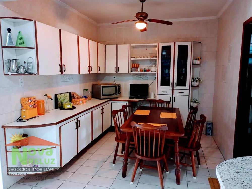 Sobrado, 3 quartos, 350 m² - Foto 4