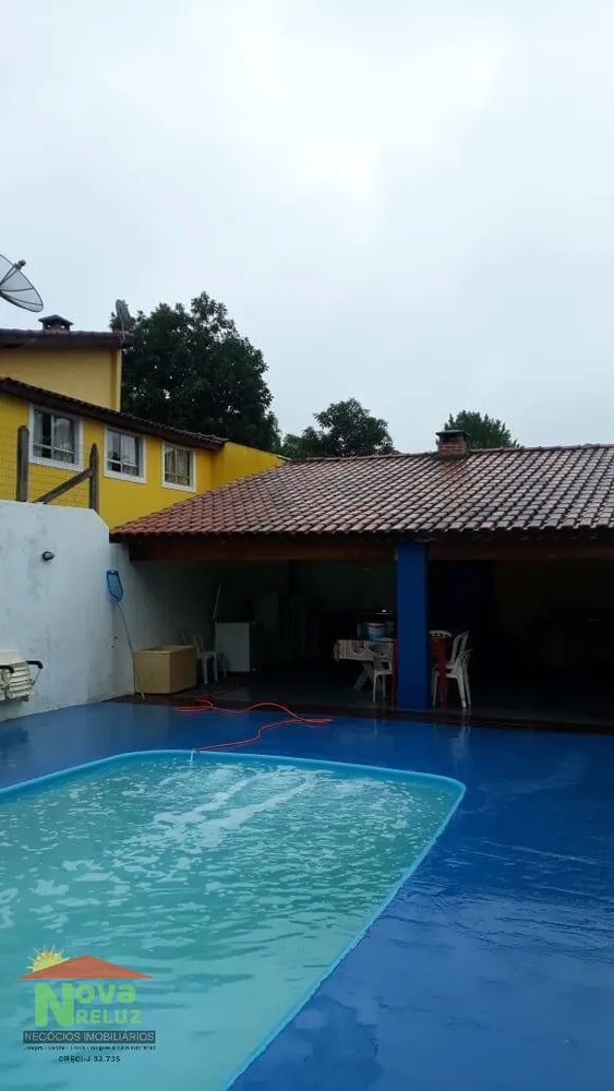 Chácara, 4 quartos, 1450 m² - Foto 1