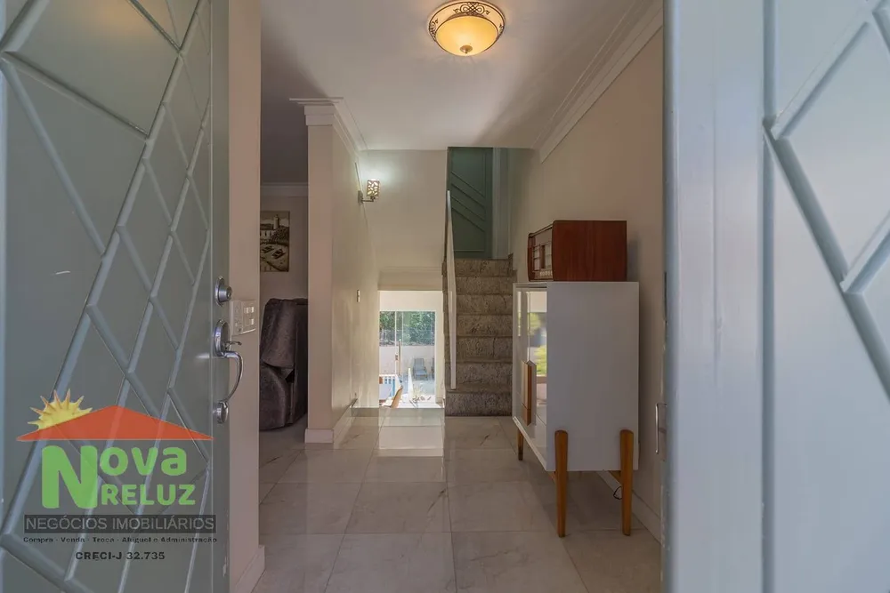 Chácara, 4 quartos, 350 m² - Foto 2
