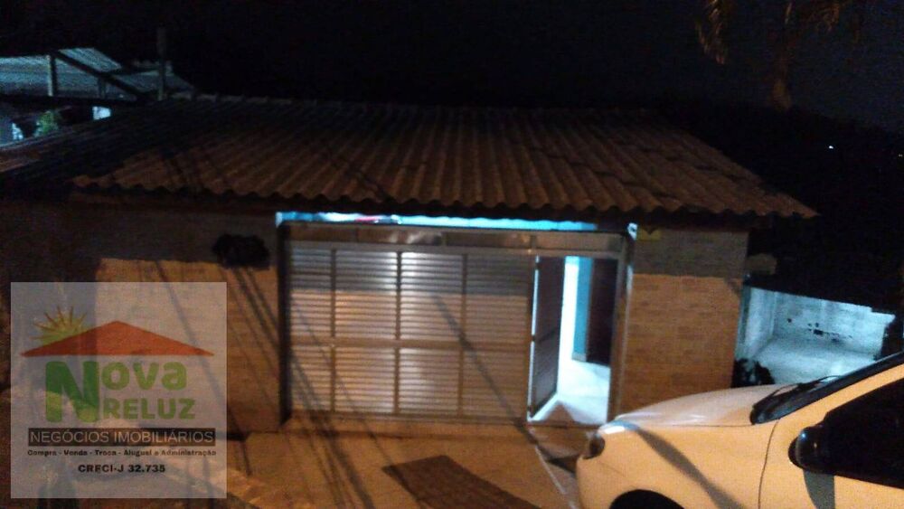 Casa à venda com 2 quartos, 195m² - Foto 4