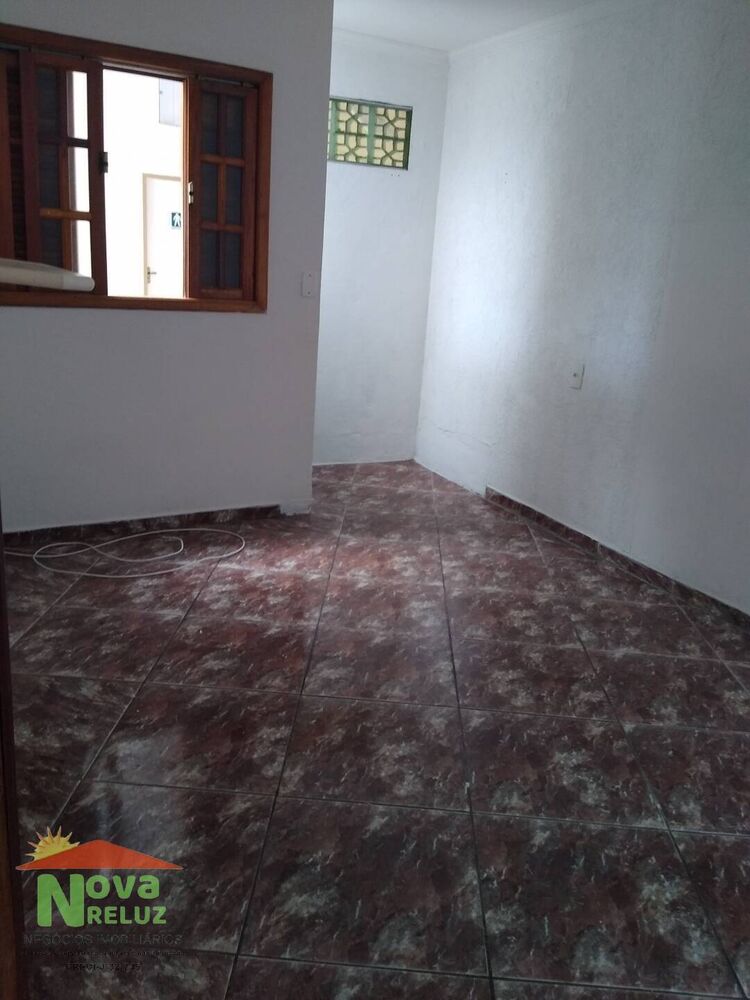 Chácara à venda com 5 quartos, 3000m² - Foto 7