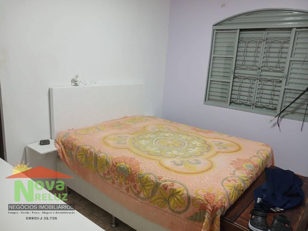 Casa, 4 quartos, 340 m² - Foto 1