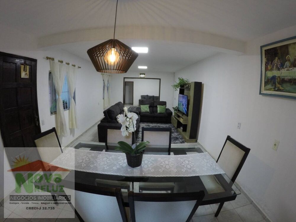 Chácara à venda com 3 quartos, 135m² - Foto 1