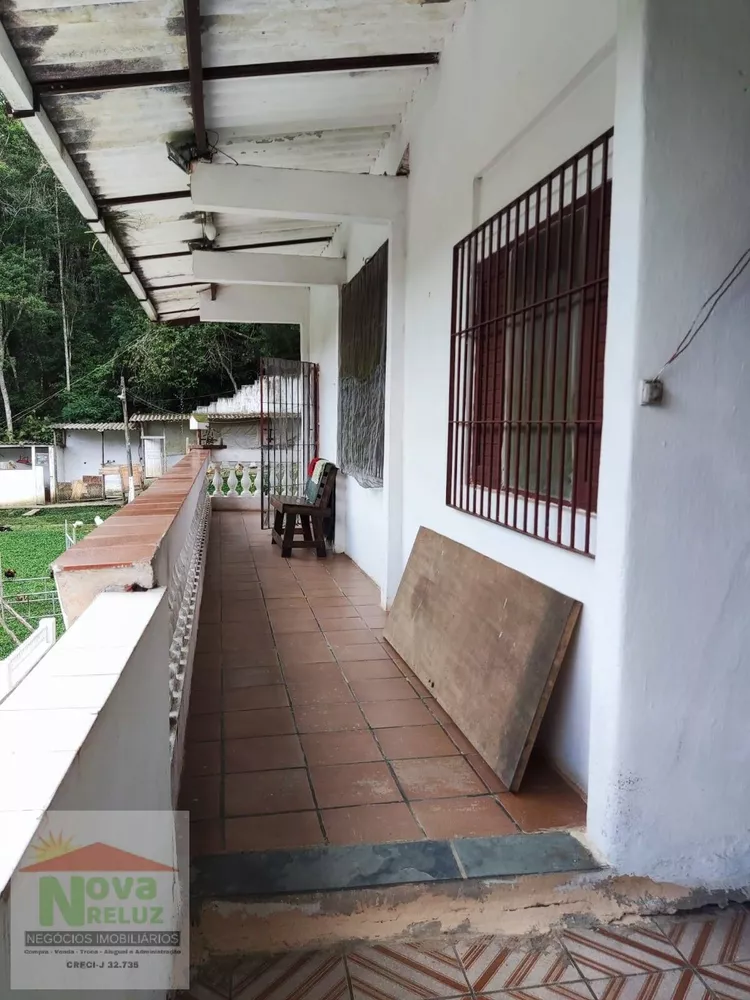 Fazenda à venda com 3 quartos, 294m² - Foto 2